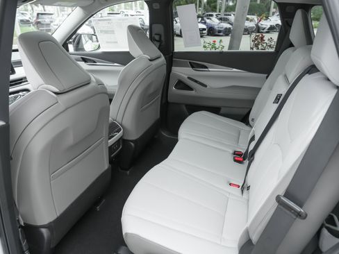 New 2026 INFINITI QX60 Luxe w/ Cargo Package image 26