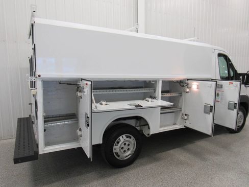 Used 2016 RAM ProMaster 2500 w/ Premium Appearance Group image 27