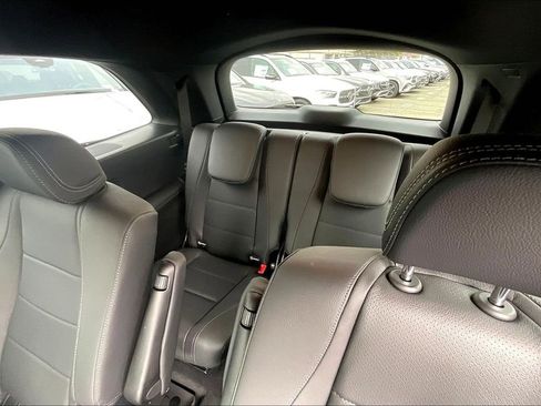 New 2025 Mercedes-Benz GLS 450 4MATIC image 5
