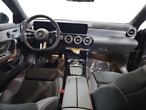 New 2026 Mercedes-Benz CLA 250 image 9