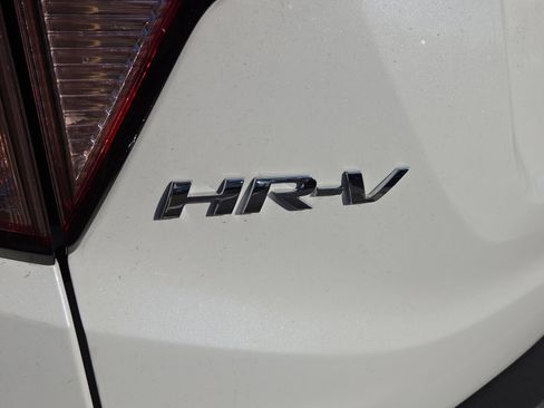 Used 2016 Honda HR-V EX-L image 5