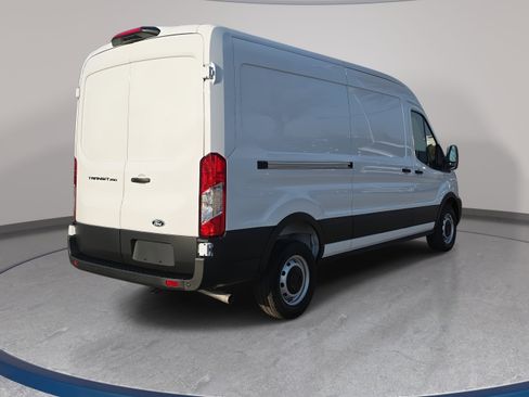 New 2026 Ford Transit 250 148 Medium Roof RWD image 5