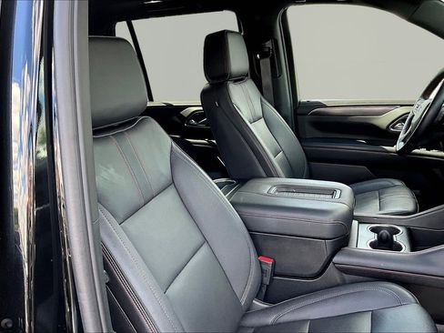 Used 2023 Chevrolet Tahoe RST AWD/4WD image 29