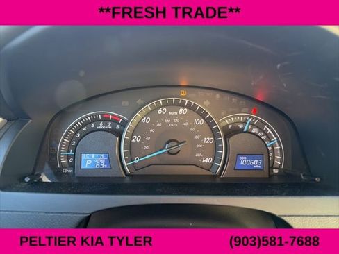 Used 2014 Toyota Camry LE image 16