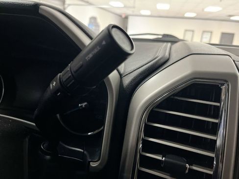 Used 2017 Ford F350 Lariat w/ Lariat Ultimate Package image 21