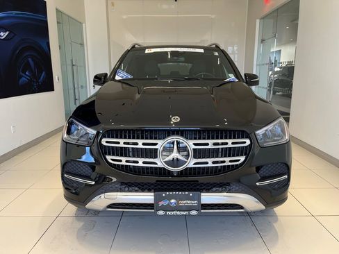 Used 2025 Mercedes-Benz GLE 350 4MATIC image 10