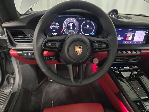 Used 2026 Porsche 911 Carrera 4 GTS AWD/4WD image 18