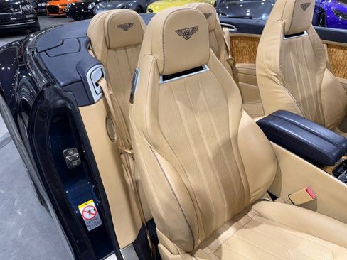 Used 2012 Bentley Continental GT w/ Convenience Specification Pkg image 73