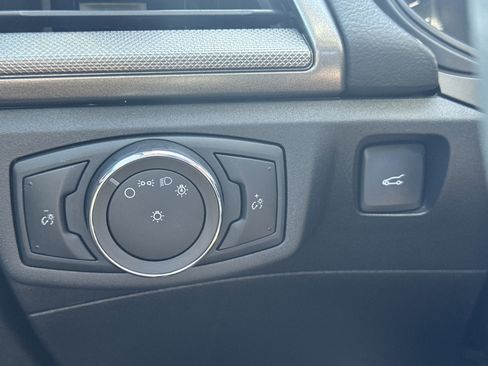 Used 2020 Ford Fusion S FWD image 21