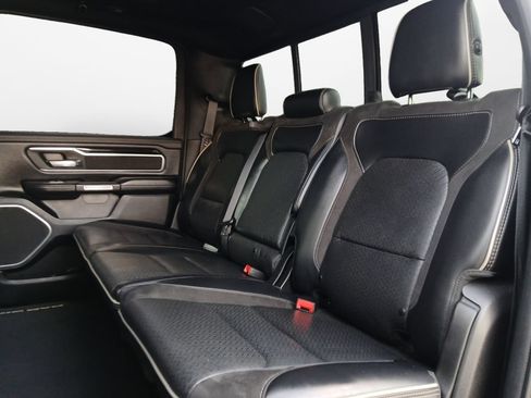 Used 2019 RAM 1500 Laramie AWD/4WD image 22