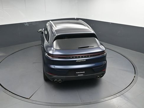 New 2025 Porsche Cayenne S AWD/4WD image 38