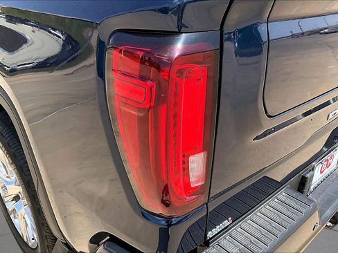 Used 2023 GMC Sierra 1500 Denali AWD/4WD image 28