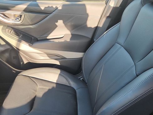 Used 2023 Subaru Forester Limited image 18