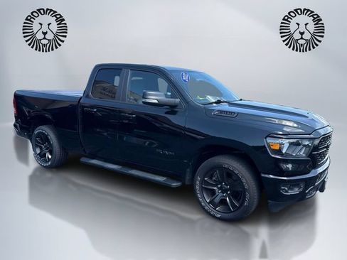 Used 2022 RAM 1500 Big Horn w/ Night Edition AWD/4WD image 2