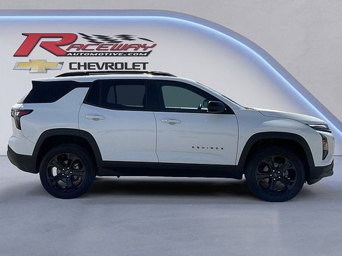 New 2026 Chevrolet Equinox LT w/ Convenience Package II FWD image 6