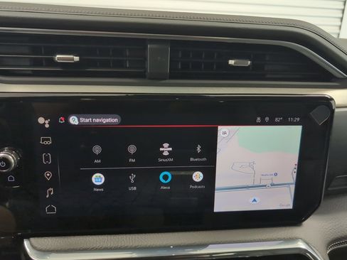 New 2025 GMC Sierra 2500 Denali w/ Denali Reserve Package image 10