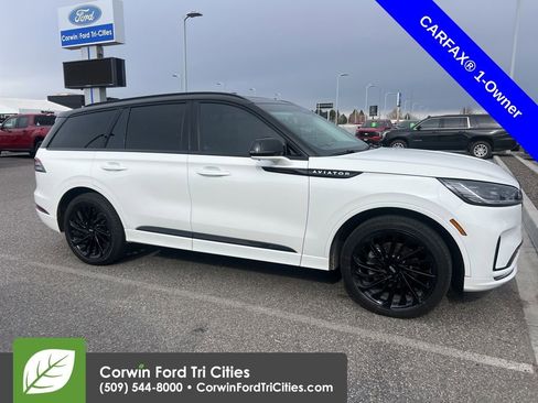 Used 2025 Lincoln Aviator Reserve w/ Equipment Group 201A image 7