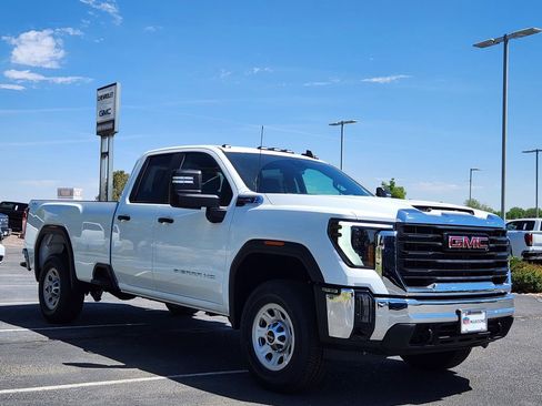 New 2026 GMC Sierra 2500 Pro w/ Convenience Package AWD/4WD image 4