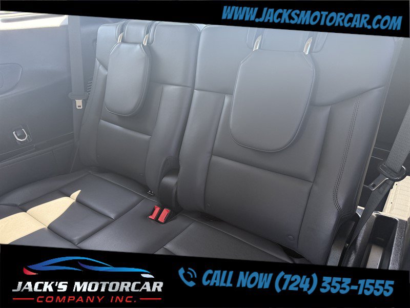 Used 2025 Ford Explorer Active w/ Active Comfort Package AWD/4WD image 26