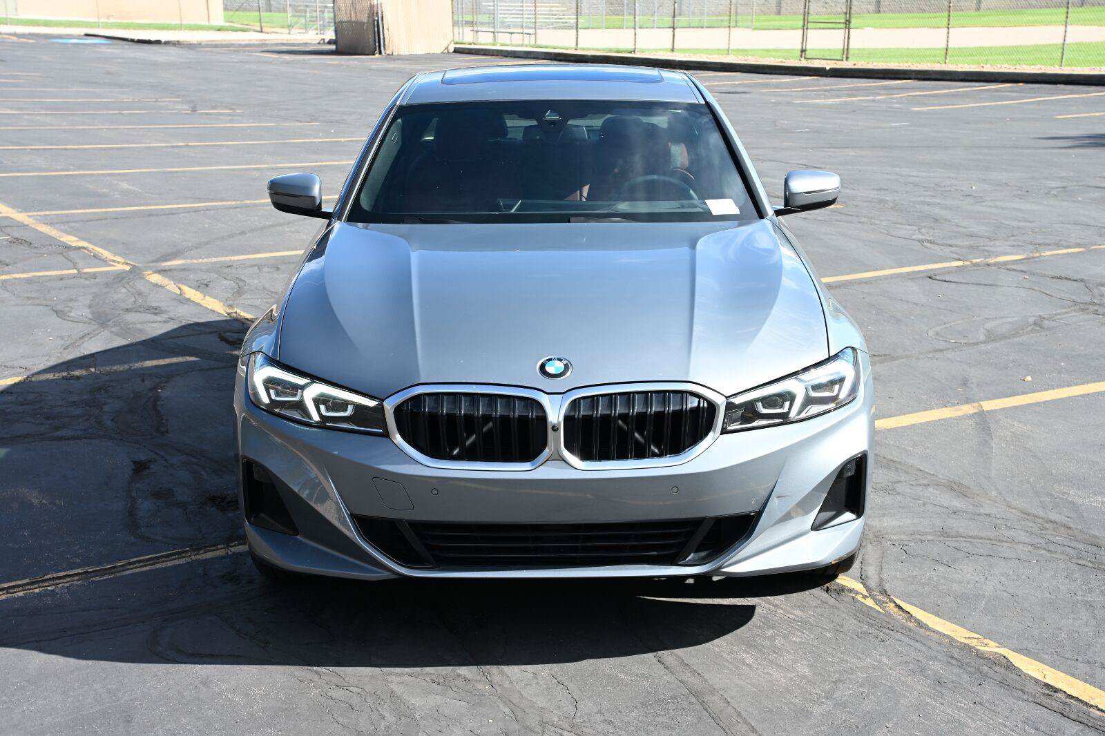 Used 2023 BMW 330i xDrive Sedan w/ Premium Package AWD/4WD image 8