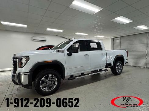 New 2026 GMC Sierra 2500 SLT image 1