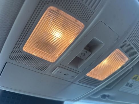 Used 2023 MAZDA CX-5 AWD 2.5 S w/ Premium Package image 18