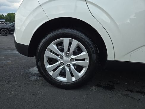 Certified 2023 Kia Soul LX FWD image 12