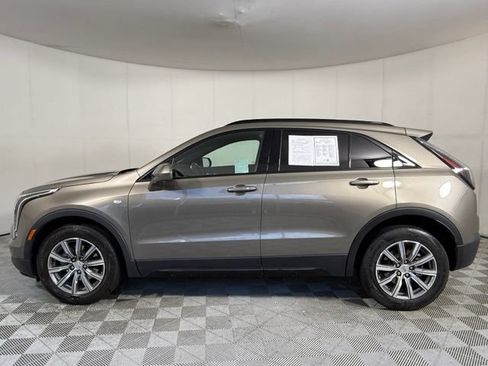 Used 2020 Cadillac XT4 Sport FWD image 3