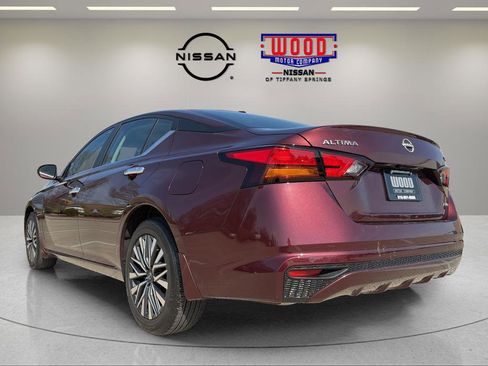 Certified 2024 Nissan Altima 2.5 SV AWD/4WD image 4