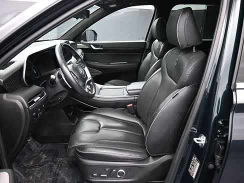 Used 2024 Hyundai Palisade Calligraphy image 19