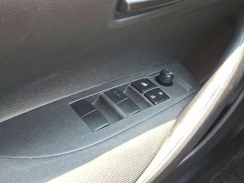 Used 2024 Toyota Corolla LE FWD image 24