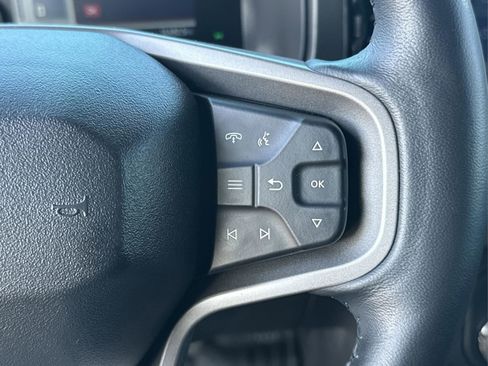 Used 2024 Ford Bronco Badlands image 14