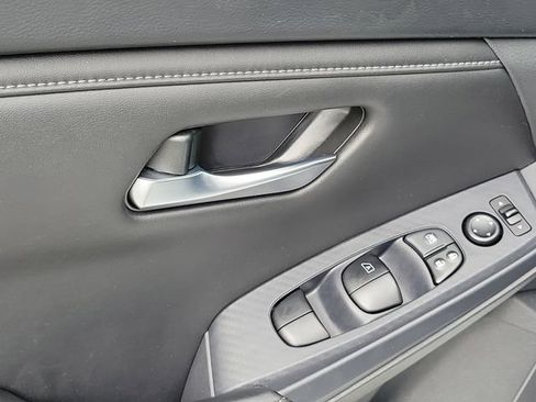 Used 2023 Nissan Sentra S FWD image 19