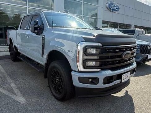 Used 2024 Ford F250 Lariat w/ Lariat Ultimate Package AWD/4WD image 1