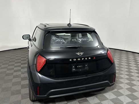New 2026 MINI Cooper S image 3