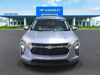 New 2026 Chevrolet Trax LS w/ LS Convenience Package FWD video 3