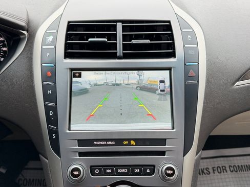 Used 2017 Lincoln MKZ Reserve w/ Climate Package image 22