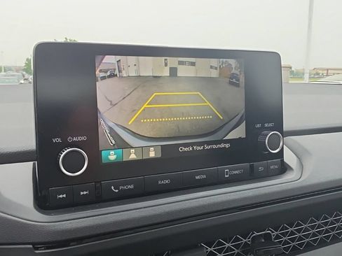 Used 2024 Honda Accord LX image 18