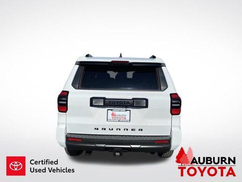 Certified 2025 Toyota 4Runner SR5 AWD/4WD image 7