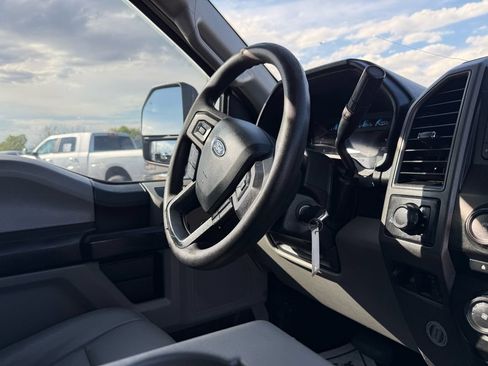 Used 2018 Ford F250 XL w/ Power Equipment Group AWD/4WD image 17