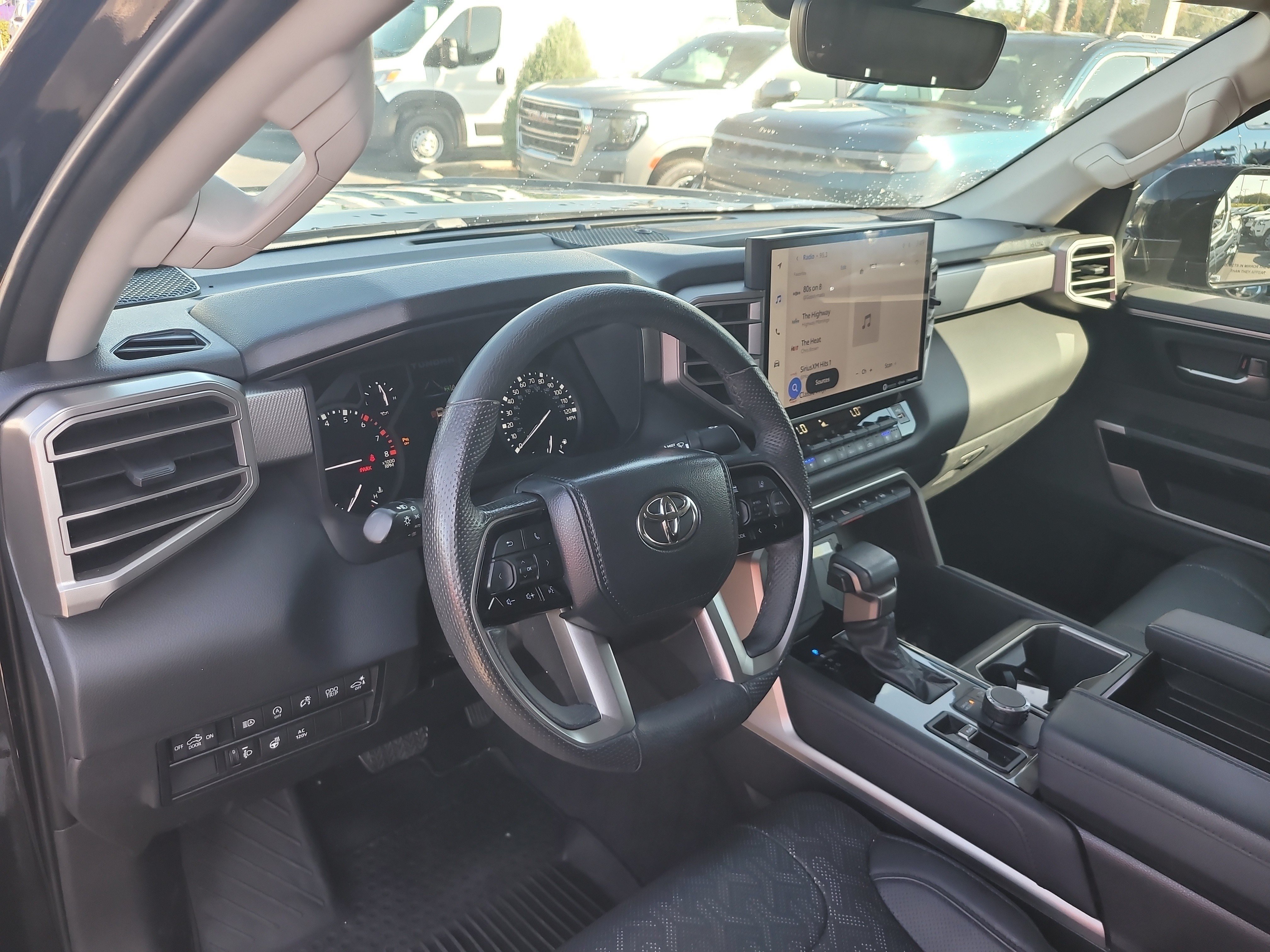 Used 2023 Toyota Tundra Limited AWD/4WD image 20