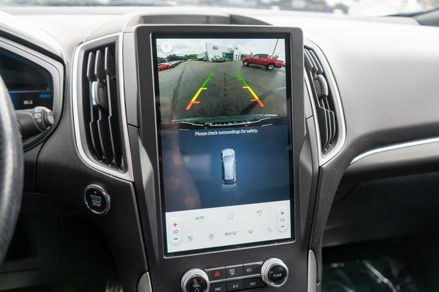 Used 2022 Ford Edge ST-Line w/ Cold Weather Package AWD/4WD image 26