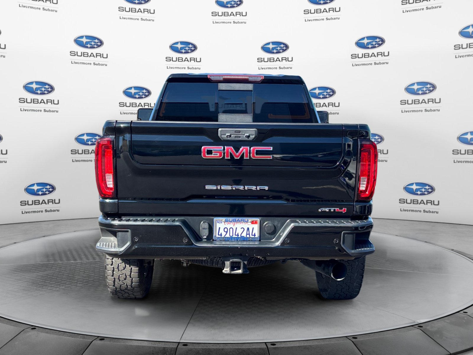 Used 2020 GMC Sierra 2500 AT4 w/ AT4 Premium Package AWD/4WD image 5