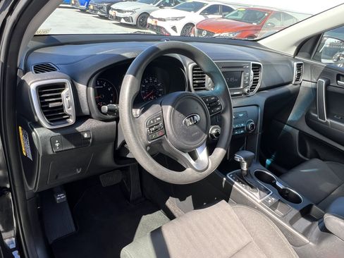 Used 2019 Kia Sportage LX image 21