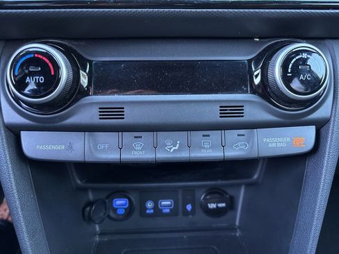 Used 2019 Hyundai Kona Ultimate image 18