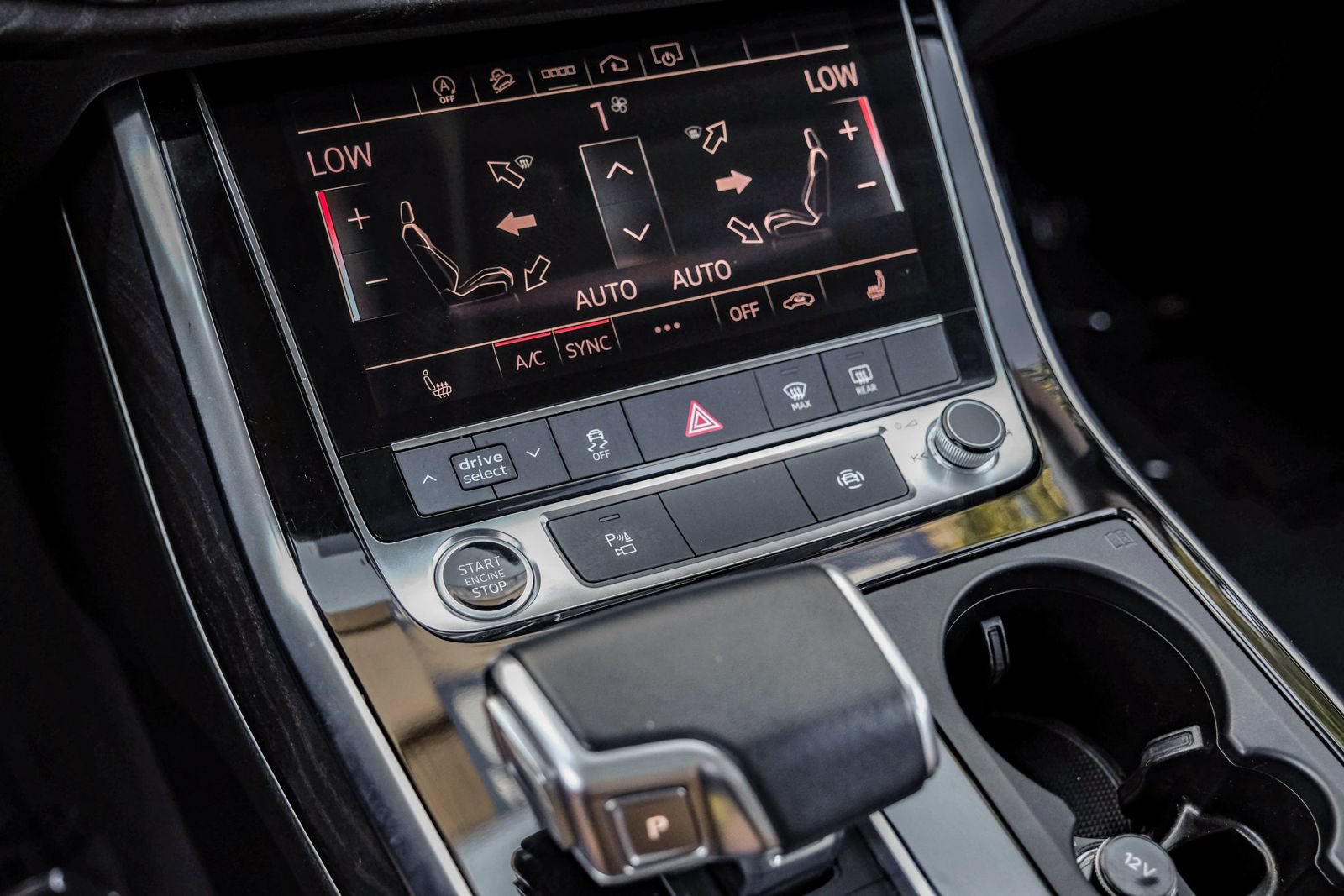 Used 2023 Audi Q8 Premium w/ Convenience Package AWD/4WD image 23