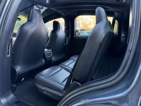 Used 2017 Tesla Model X P100D image 34