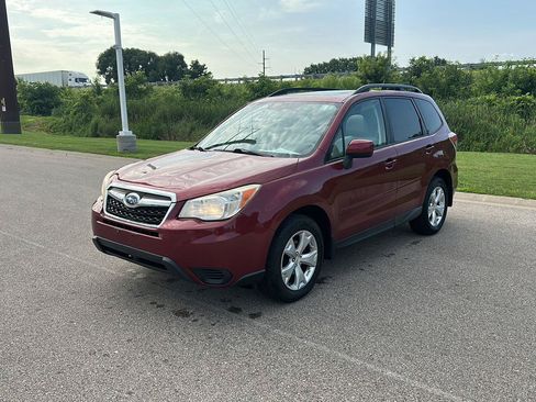 Used 2015 Subaru Forester 2.5i Premium w/ Popular Package #2 AWD/4WD image 7