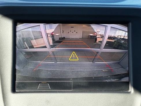 Used 2022 Chevrolet Equinox LT image 4