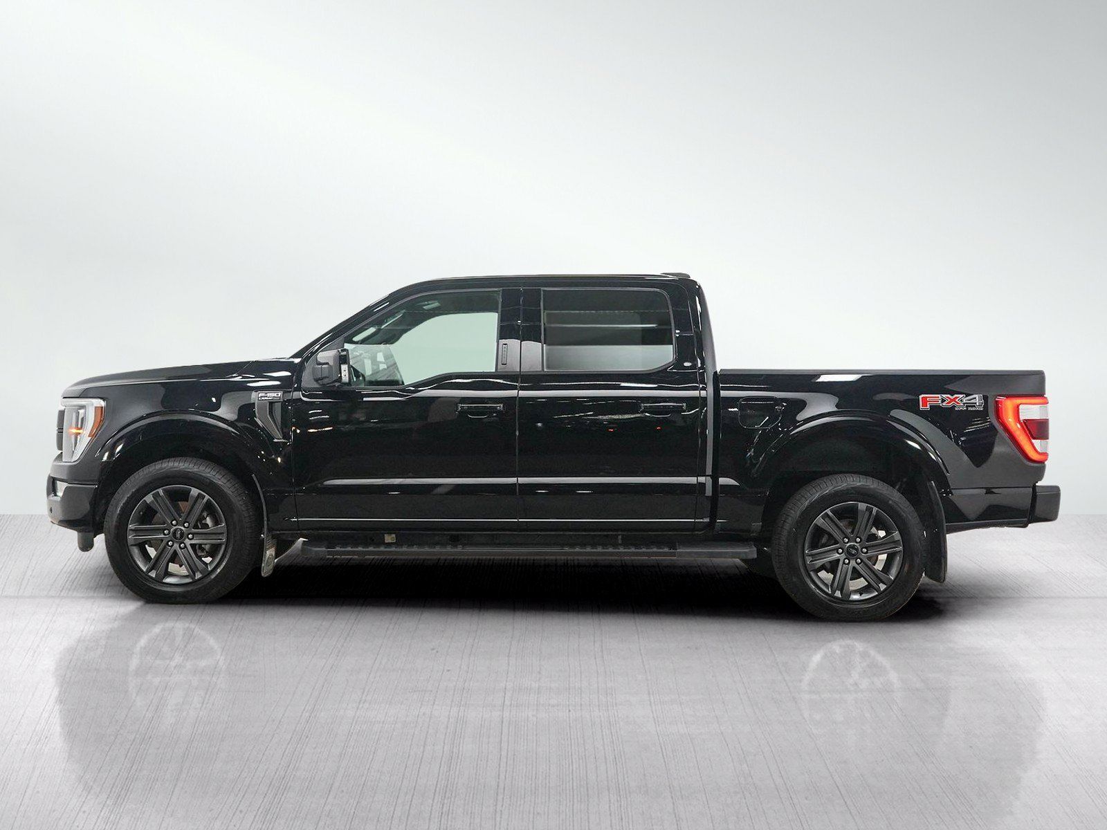 Used 2023 Ford F150 Lariat w/ Equipment Group 502A High AWD/4WD image 2